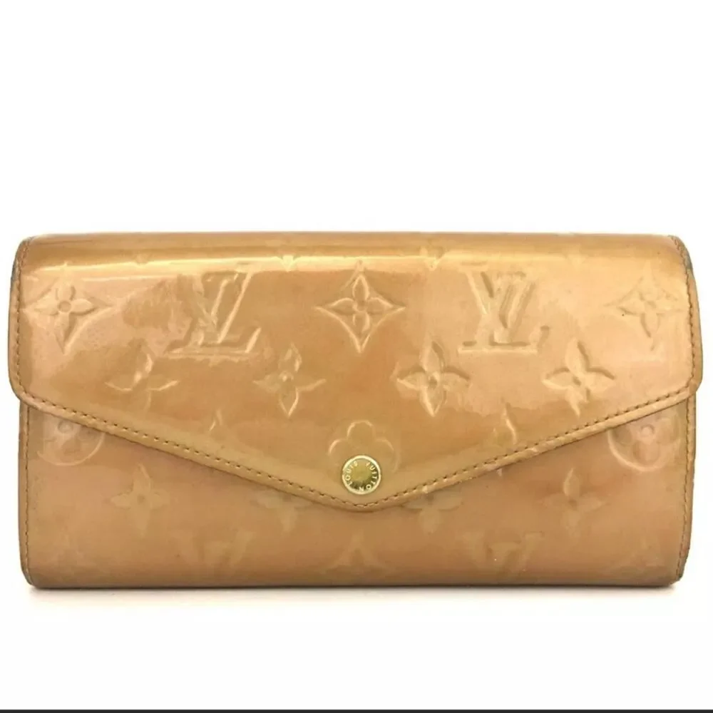 Authentic Louis Vuitton Monogram Vernis Sarah Long Bifold Wallet /R5198